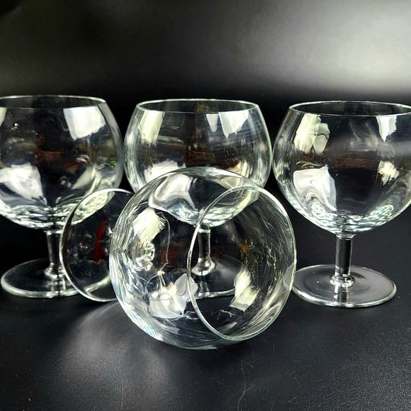 Vintage - Opaque Brandy/ Cocktail Glass  - 4.5\